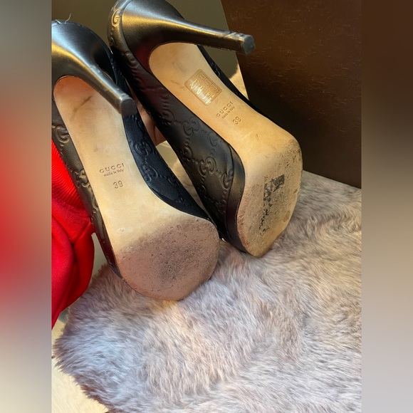 Gucci Black Leather Horsebit Peep Toe Heels - Picture 6 of 8